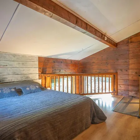 Holiday home Les Mazots De La Renardiere By Interhome